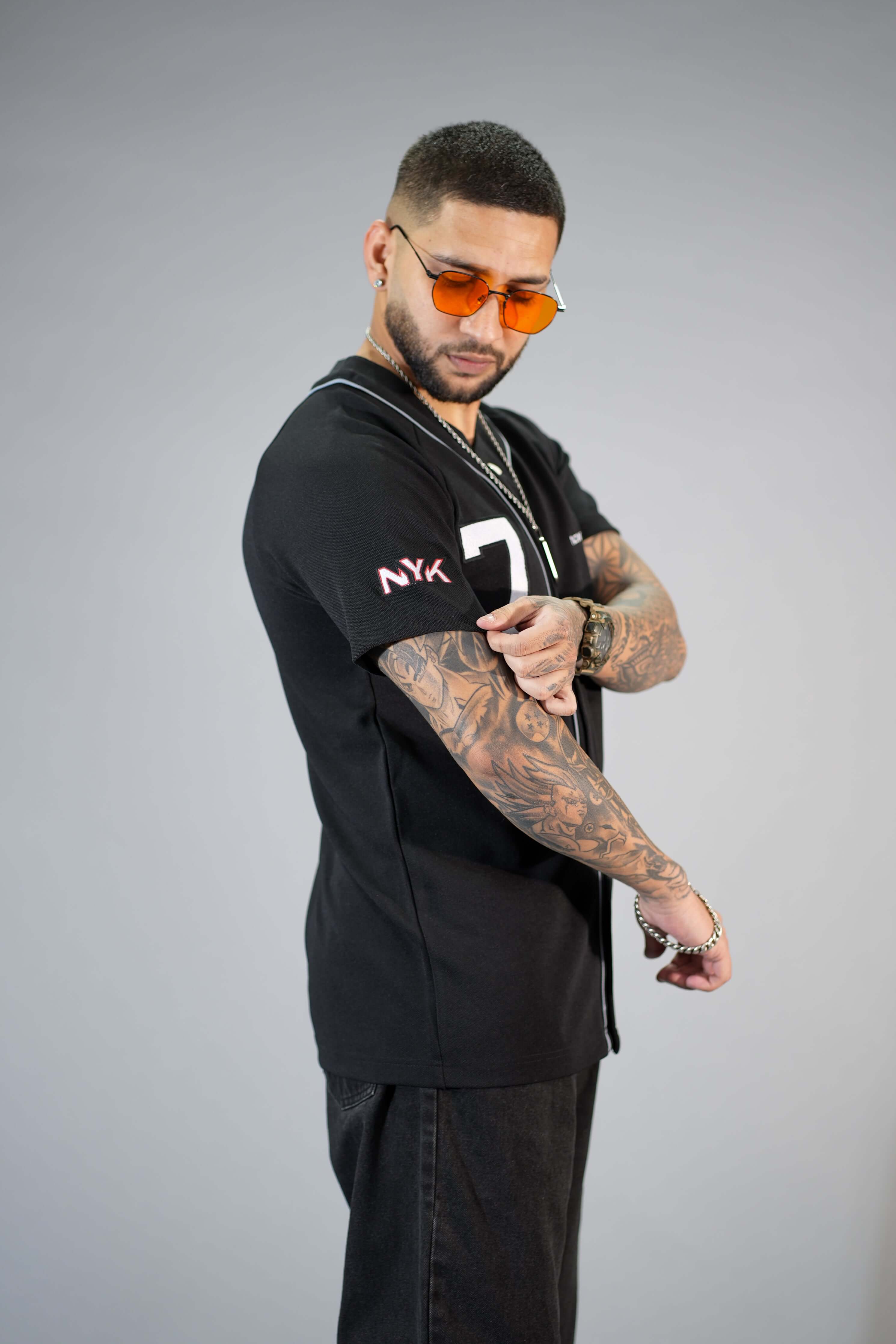 Black Textured Comfortable Fit Baseball T-Shirt