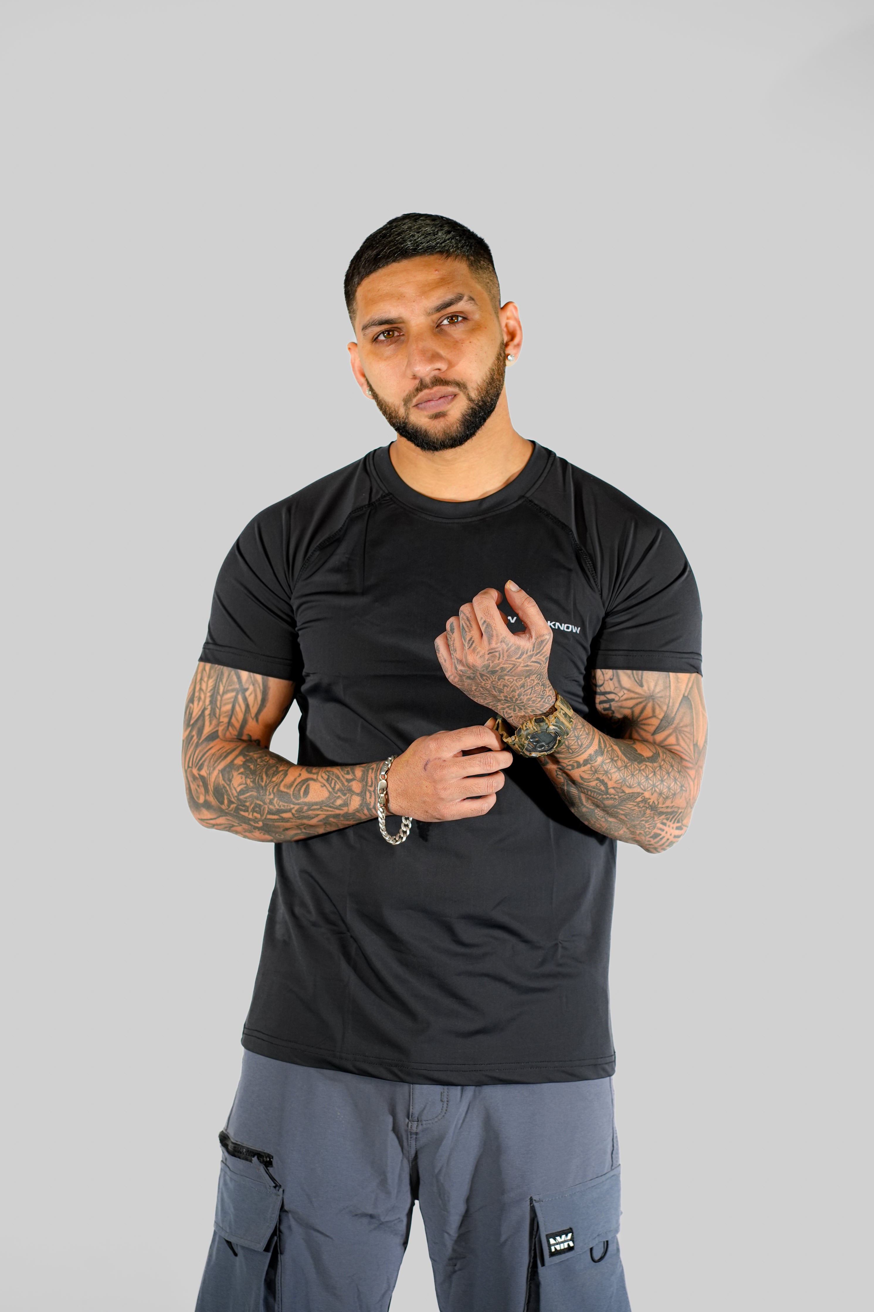 Black Soild Slim Fit T-Shirt