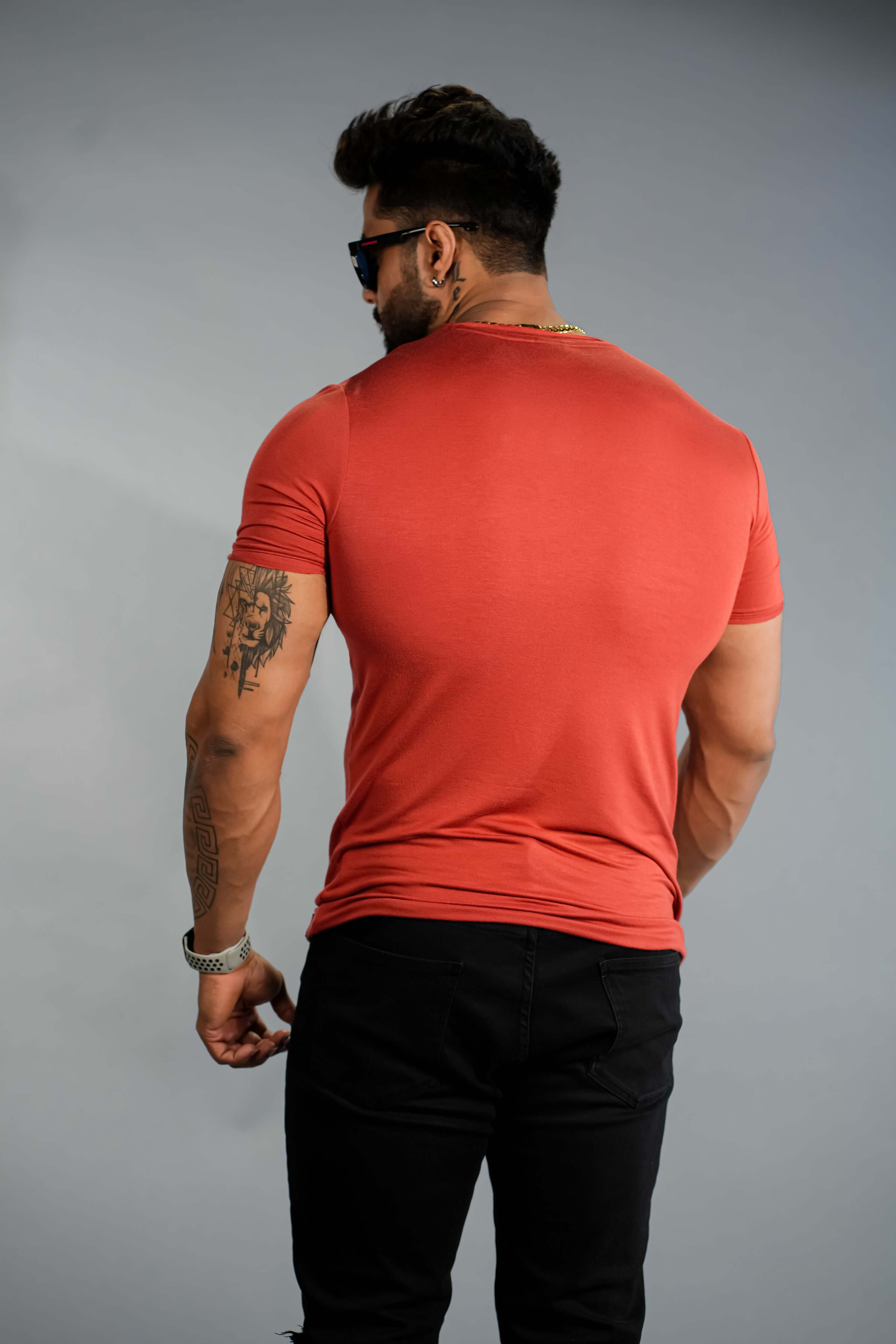 Orange Solid Slim Fit Stretchable T-Shirt